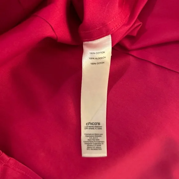 Chico’s No Iron Bright Pink SZ 1/M Button Front Top - Picture 6 of 6